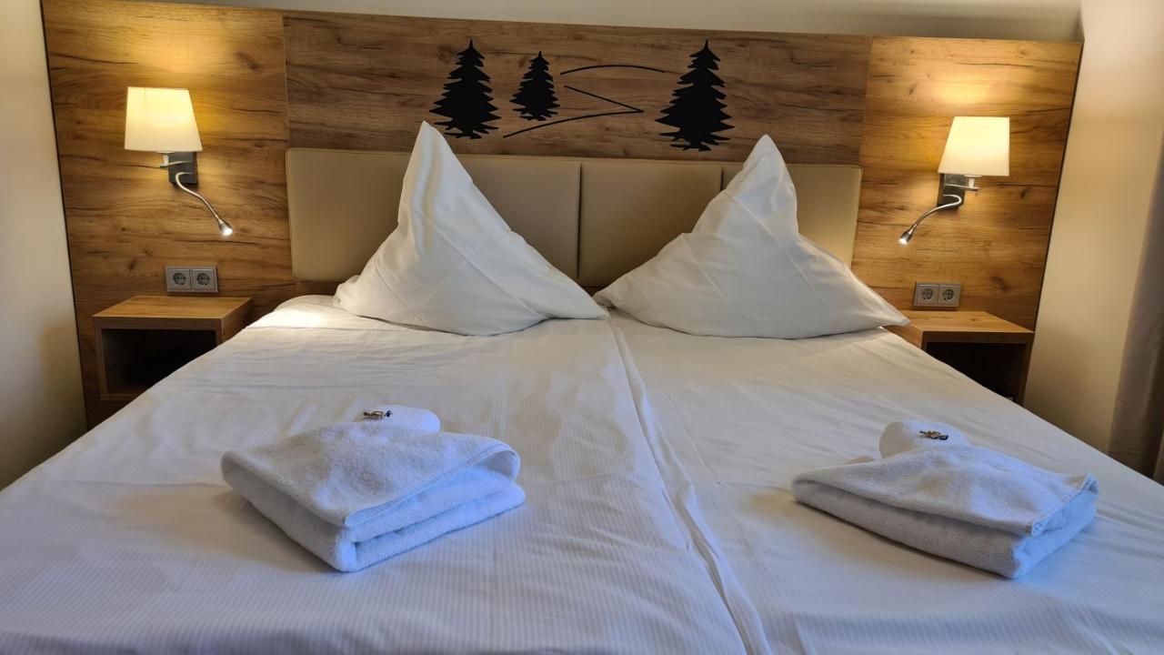 Hotel Am Wald B&B Michendorf Eksteriør bilde